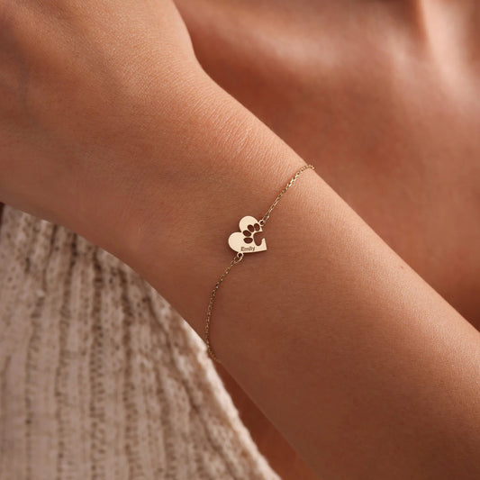 Pulsera personalizada con nombre y pata de corazón