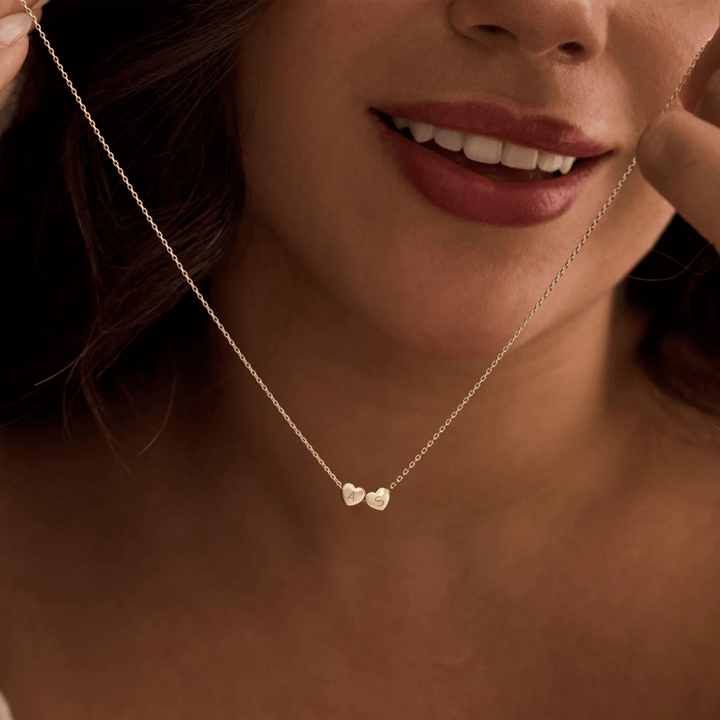 Collar personalizado con inicial y corazón