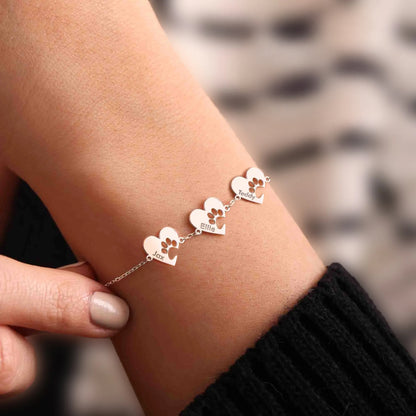 Pulsera personalizada con nombre y pata de corazón